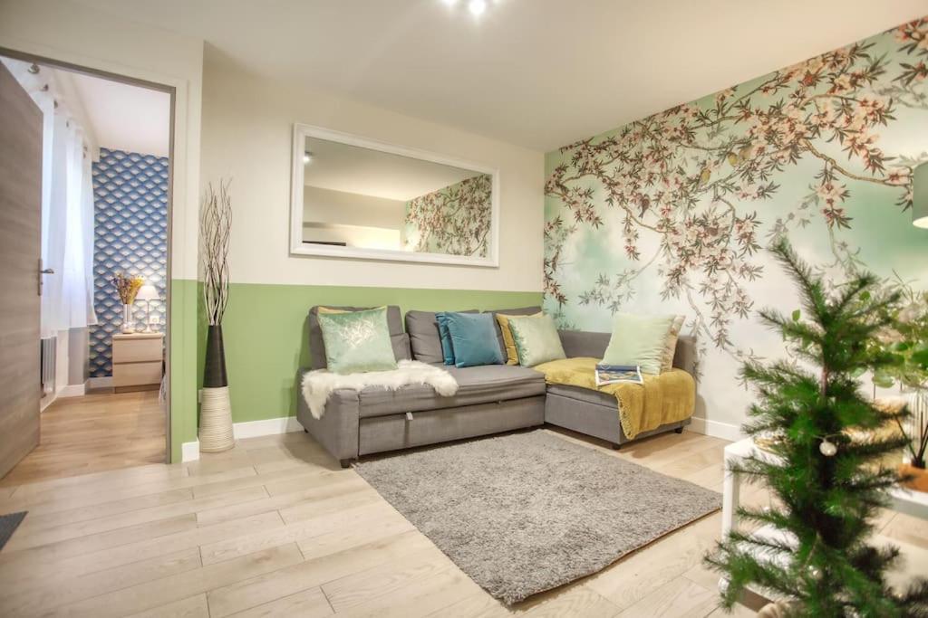 Amazing Apart New Bastille 3 Bedrooms 2 Bathrooms Париж Экстерьер фото
